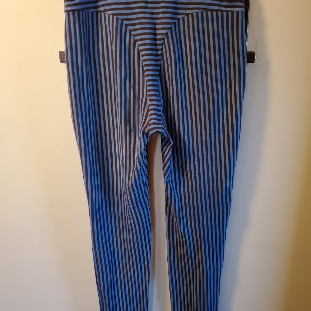 Fashion Brand Company Striped Blue and Brown Crop Top - Picture 4 of 6
